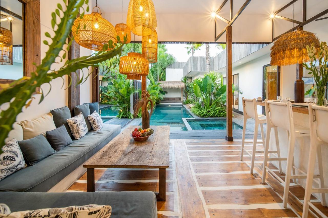 NEW! Tropical design Private Villa Complex 6 BR Umalas w staff Canggu Exterior foto