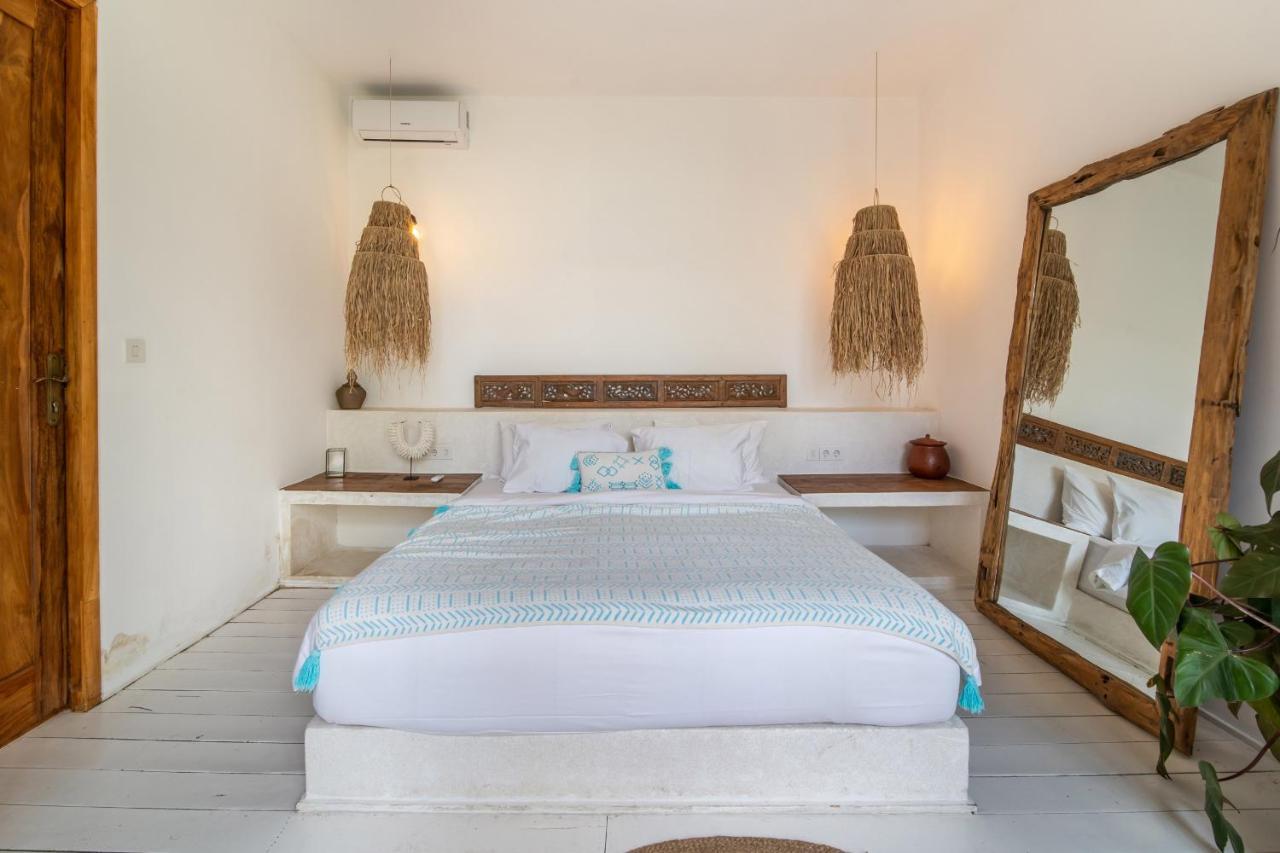 NEW! Tropical design Private Villa Complex 6 BR Umalas w staff Canggu Exterior foto